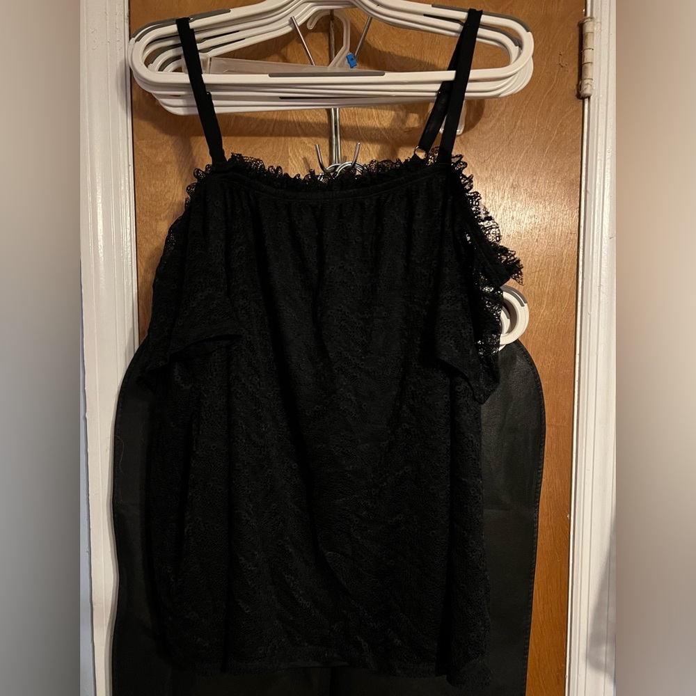 Lace top with off shoulder short lace sleeves